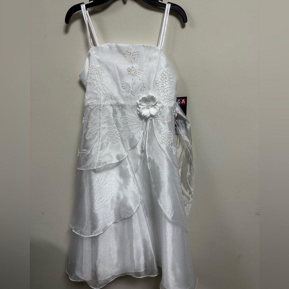 Girls (4&up) white dress polyester strap dress muneca